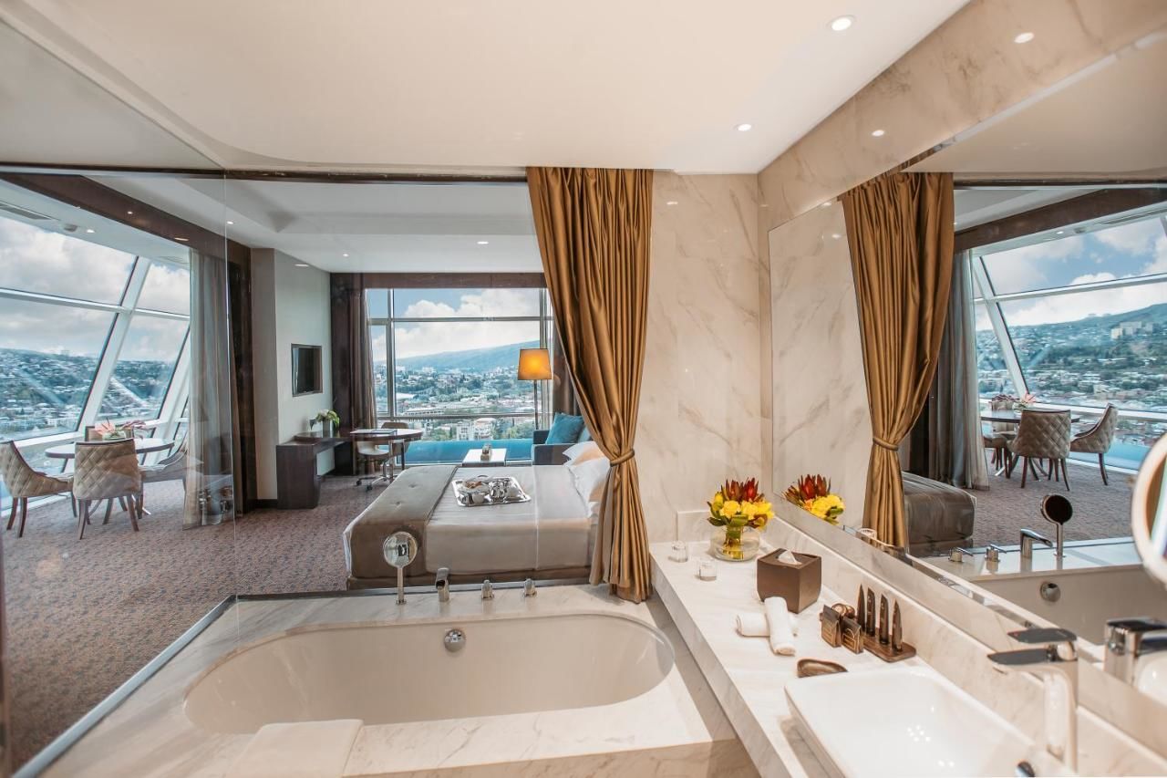 Отель The Biltmore Tbilisi Hotel Тбилиси-19
