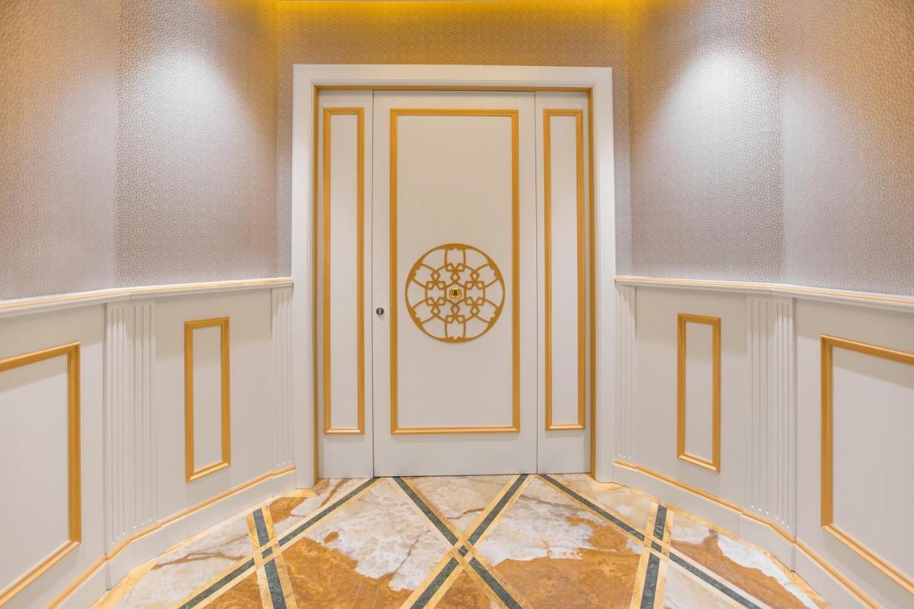 Отель The Biltmore Tbilisi Hotel Тбилиси-42