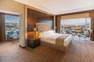 Отель The Biltmore Tbilisi Hotel Тбилиси Суперлюкс Гранд-3