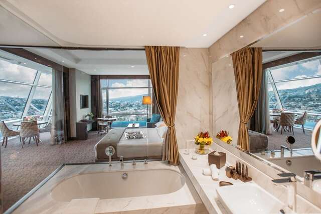 Отель The Biltmore Tbilisi Hotel Тбилиси-18